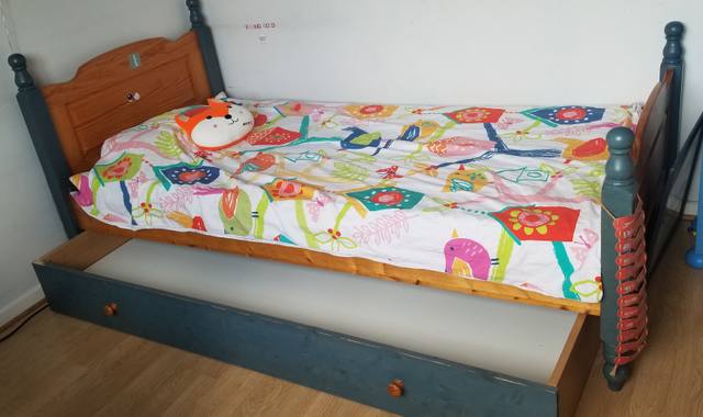 Meubles chambre enfant