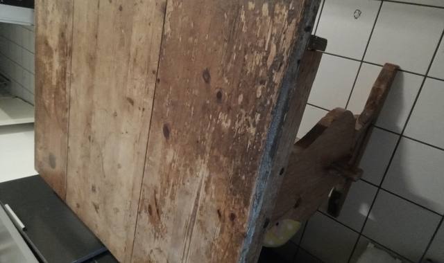 Meubles table de cuisine à retaper