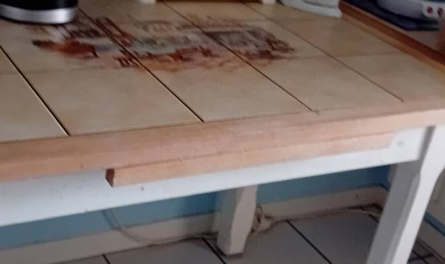 Meubles table de cuisine