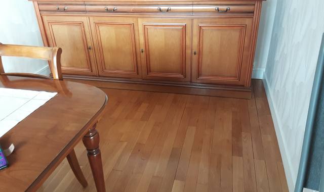 Meubles salle à manger merisier massif