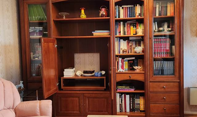 Meubles bibliothèque en merisier à donner jusqu'au 5 mai