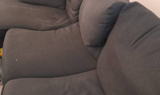 Meubles sofa 3 personnes bleu suite à un déménagement urgent