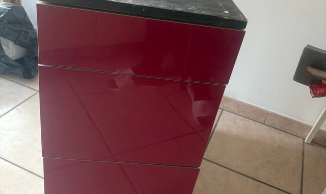 Meubles meuble de rangement en bon état