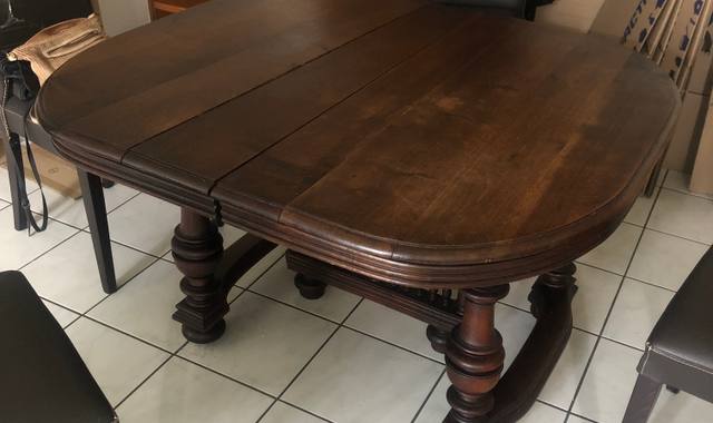 Meubles table en bois ancienne