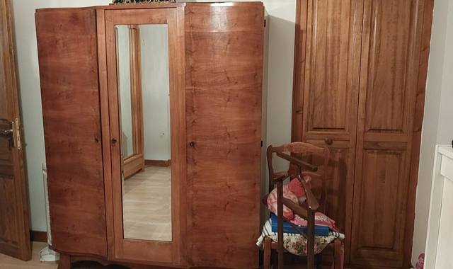 Meubles armoire en bois de rose