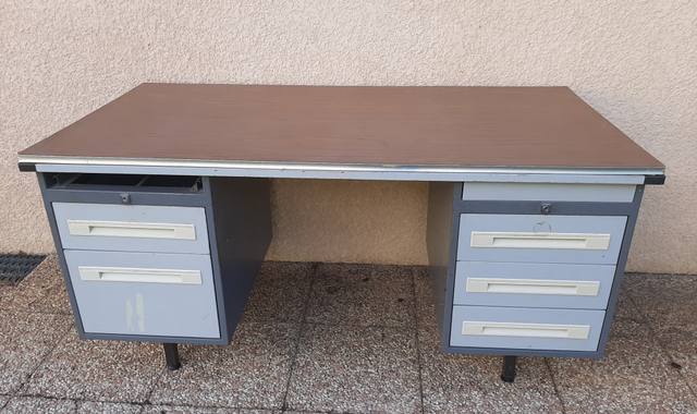 Meubles bureau solide .