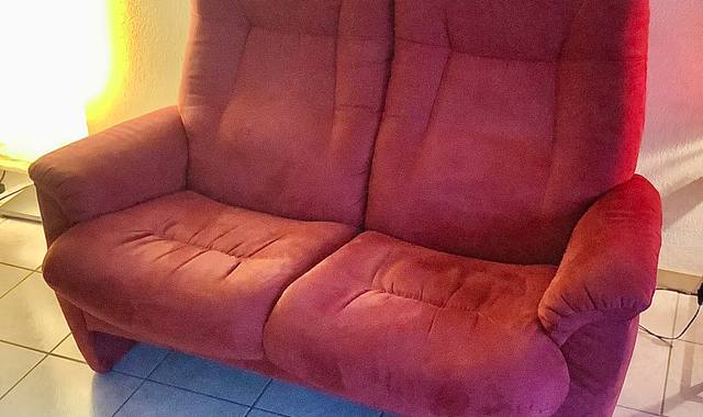 Meubles canapé, deux places avec dossier inclinable, repose pied