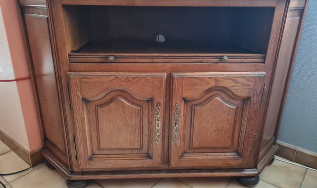 Meubles une commode