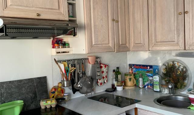 Meubles meubles de cuisine bon état portes en bois lasuré