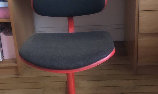 Meubles une chaise de bureau enfant