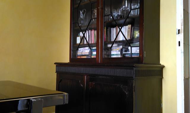 Meubles duo de bibliothèques vitrées de style anglais