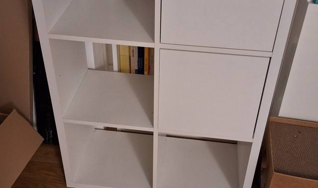 Meubles étagère Ikea à venir récupérer