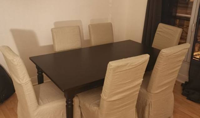 Meubles 6 chaises maison du monde avec housse