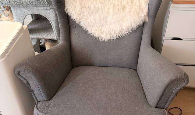 Meubles fauteuil IKEA gris