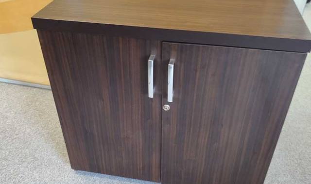 Meubles caissons, meubles de rangement, pupitre