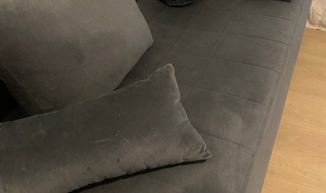 Meubles canapé convertible bon état