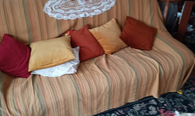 Meubles 2 canapés + 1 fauteuil