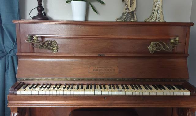 Meubles piano droit décoration