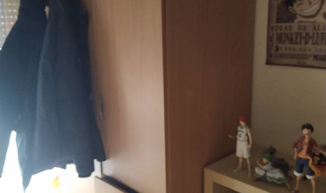 Meubles grande armoire en l'état