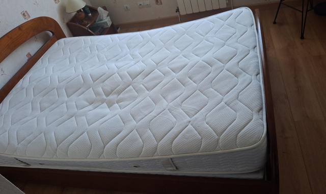 Meubles sommier + matelas