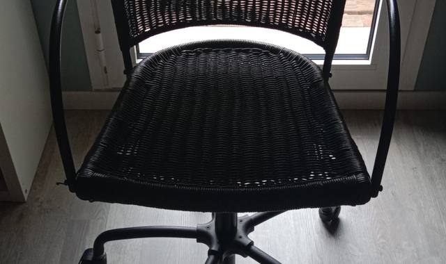 Meubles chaise de bureau en osier