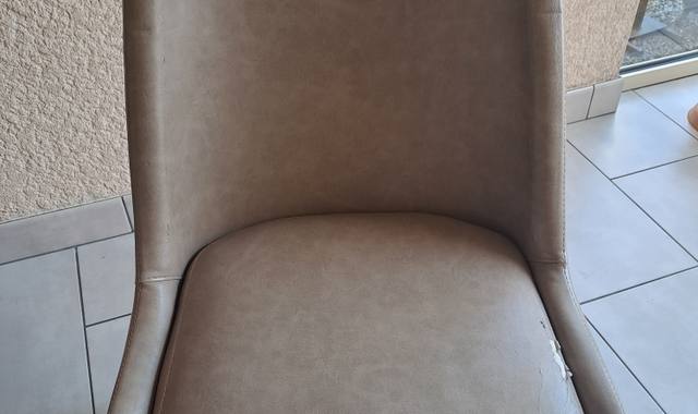 Meubles chaises salle à manger