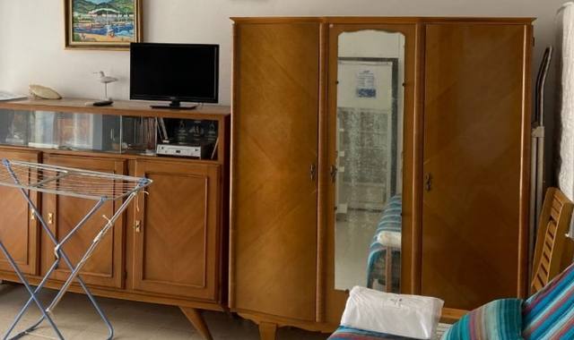 Meubles meubles assortis année 50 + canapé lit et matelas 140 cm