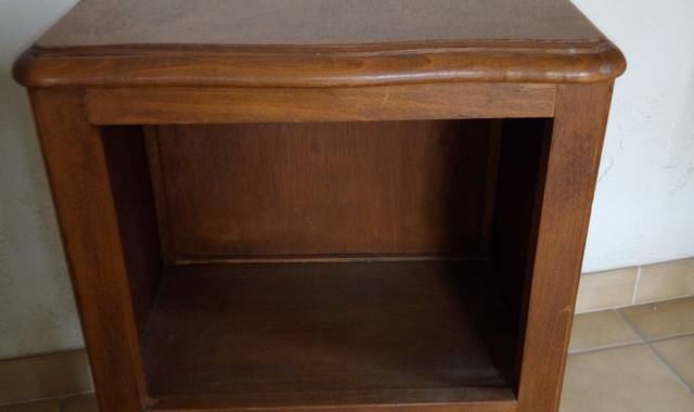 Meubles chevet bois simple