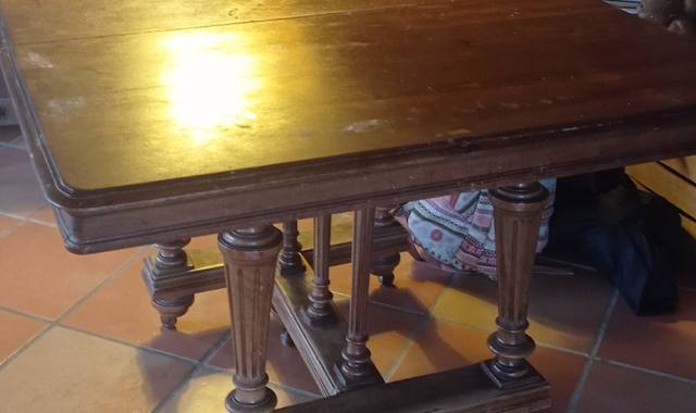 Meubles table carré