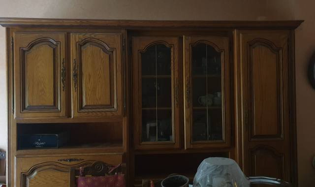 Meubles bahut chene cheville