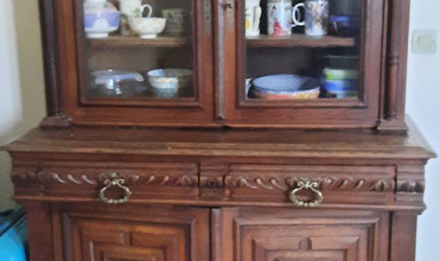 Meubles buffet double corps style Henri II