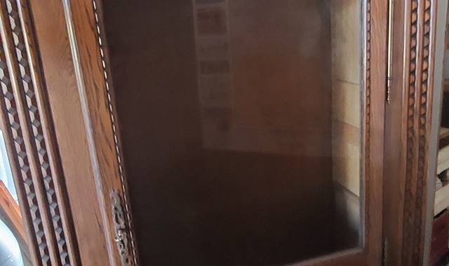 Meubles un meuble armoire avec 2 étagères