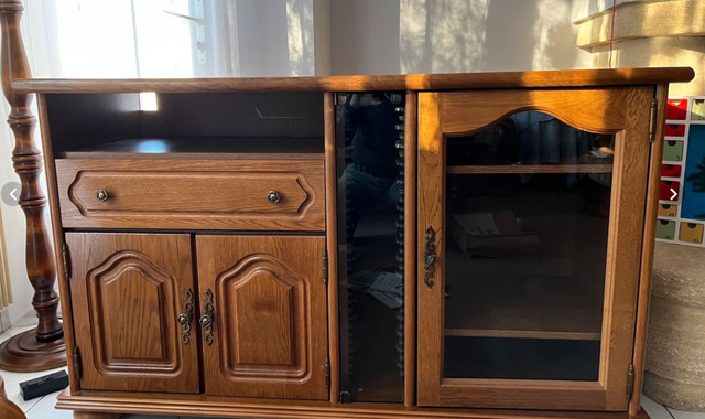 Meubles meuble de télévision en très bon état