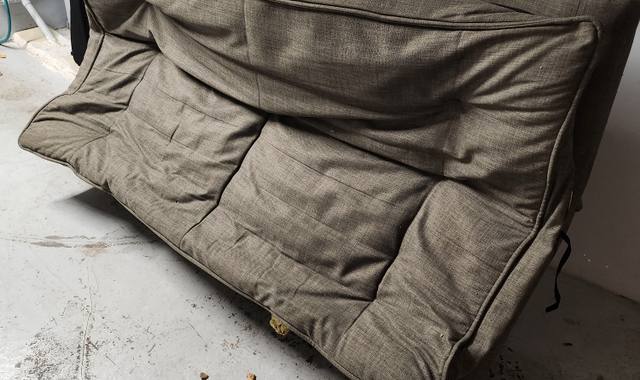 Meubles canape a donner