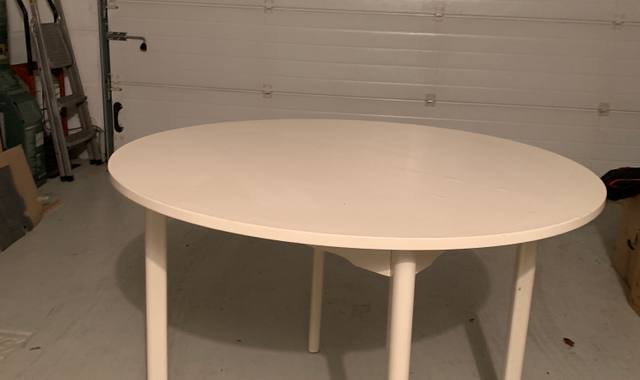Meubles table ronde blanche en bois