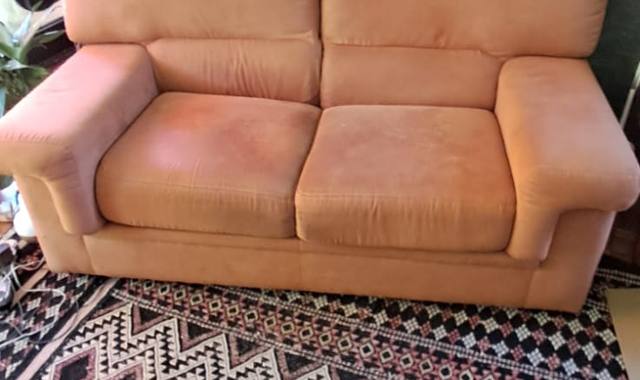 Meubles canapé deux places des années 2000