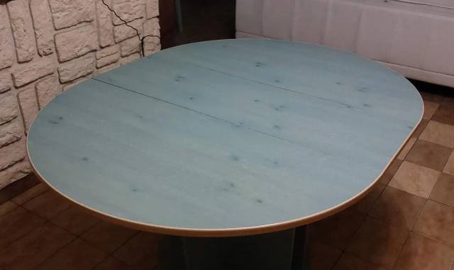 Meubles table bois couleur verte