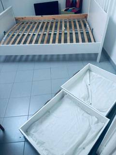 Meubles LIT DEUX PLACES / ARMOIRE/ PETIT MEUBLE BAS