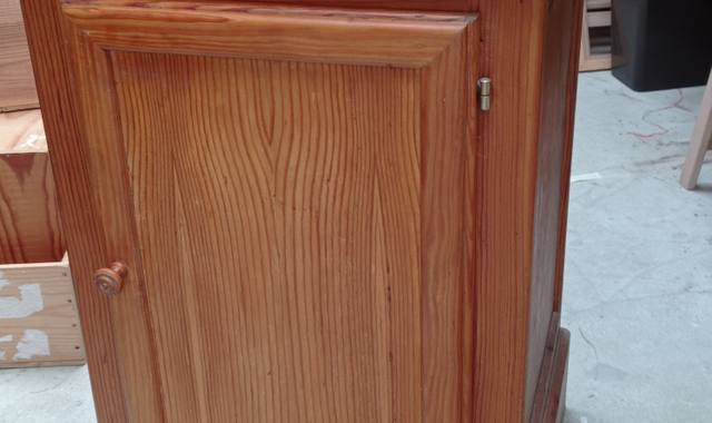 Meubles petit meuble en pin