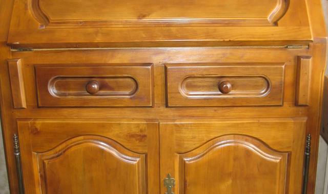 Meubles secrétaire dos d’âne