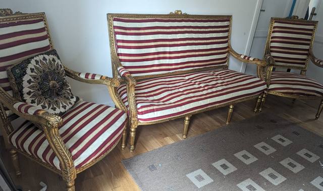 Meubles canapés + 2 fauteuils en tissus