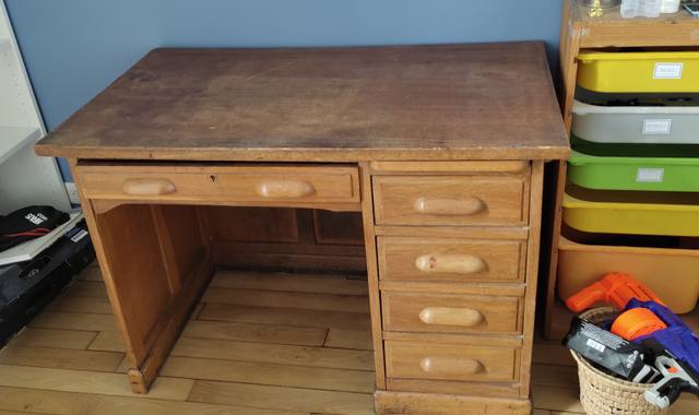 Meubles bureau de maître année 70 en bois massif