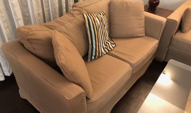 Meubles deux canape en bon etat
