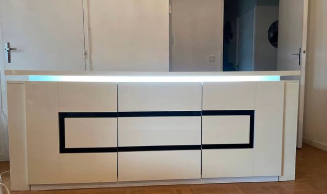 Meubles meuble TV à donner