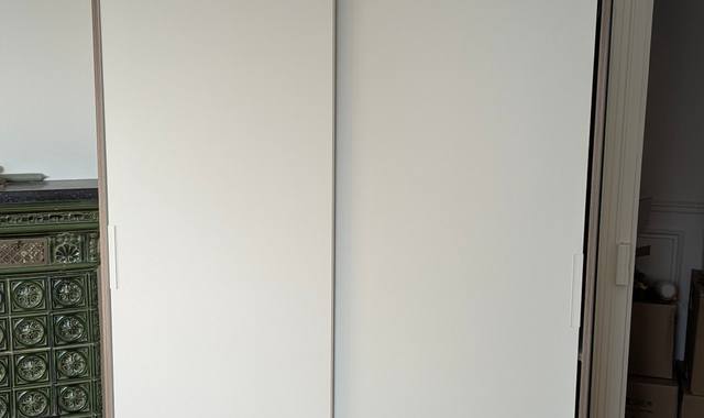 Meubles armoire IKEA penderie 2 portes