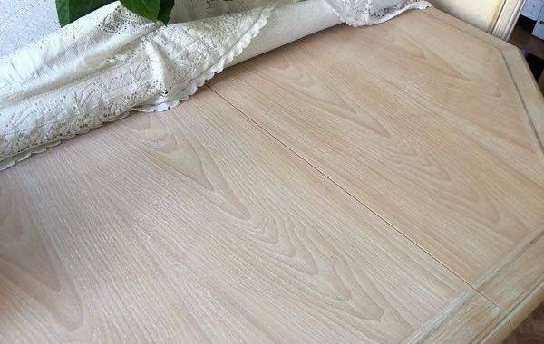 Meubles table bois cérusé