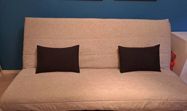 Meubles canapé clic clac.