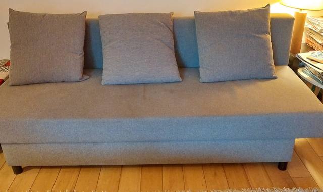 Meubles canapé lit ( pour petits espaces )