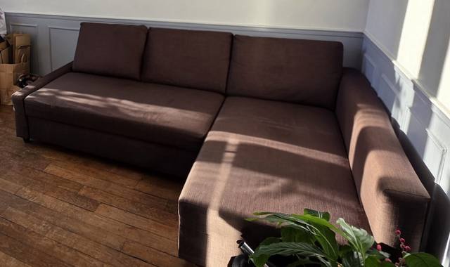 Meubles 🛋️ Canapé convertible — à récupérer aujourd’hui (Issy, métro Mairie d’Issy)