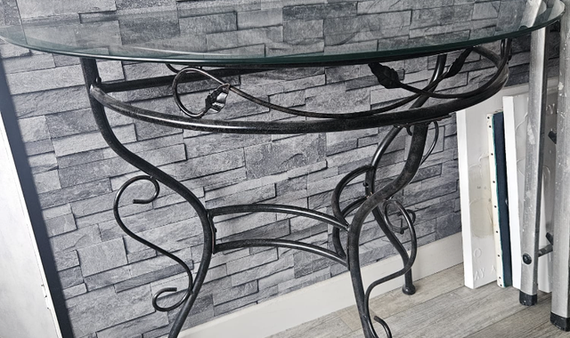 Meubles je donne une demi-lune en fer forgé